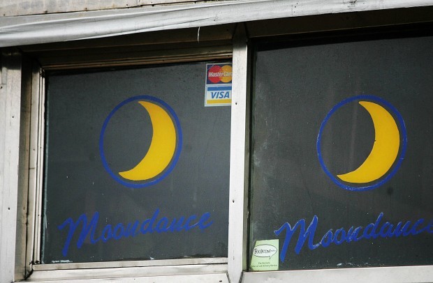 Moondance Diner Arrives 4